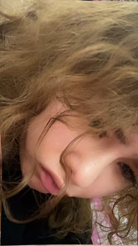 GIF הועלה על ידי Less