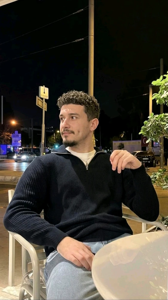 GIF Hakan tərəfindən yükləndi