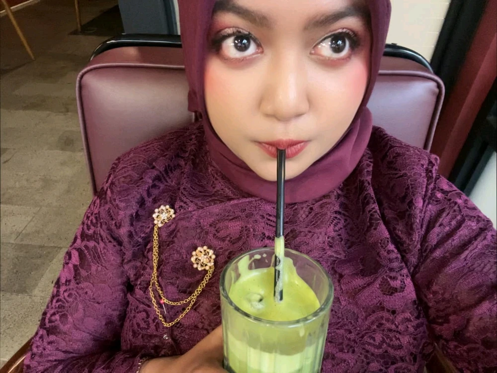 GIF uploaded by Savira