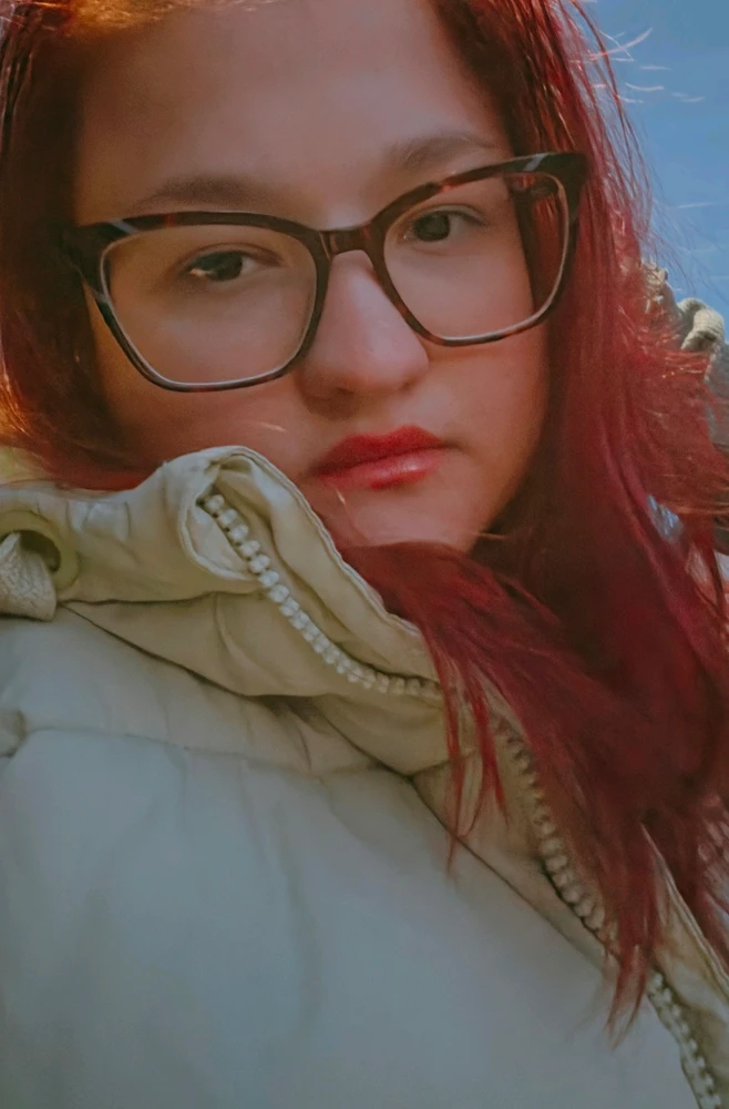 GIF Юля tarapyndan ýüklenen
