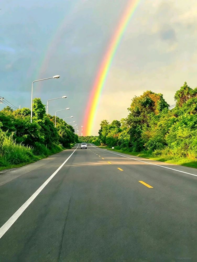 GIF uploaded by 𝓑𝓾𝓽𝓽𝓮𝓻𝓯𝓵𝔂