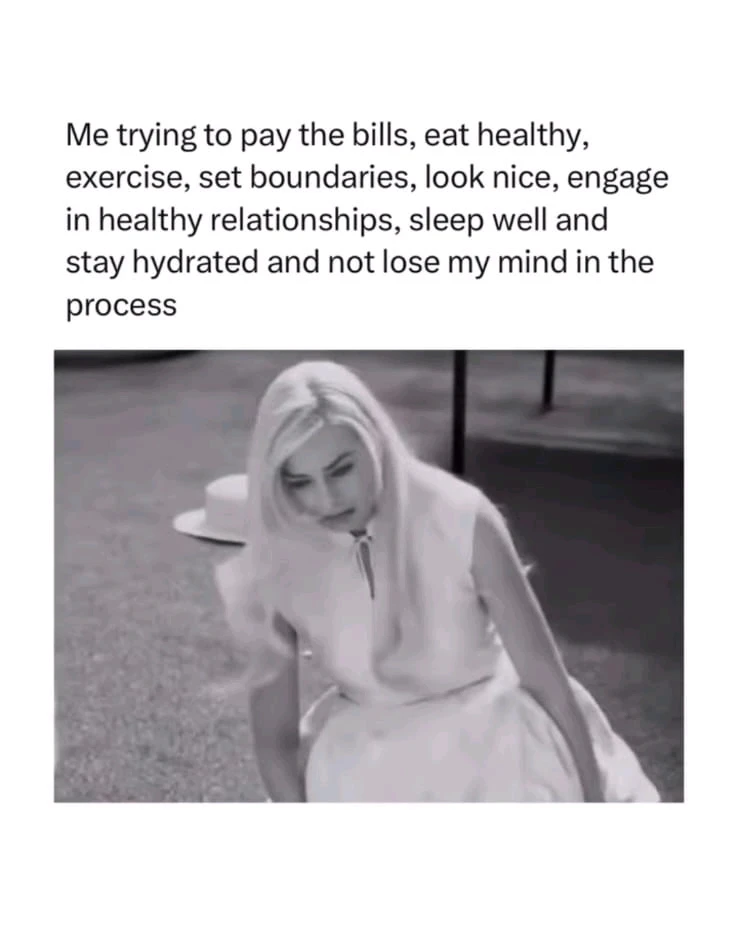 GIF Mieke tarapyndan ýüklenen