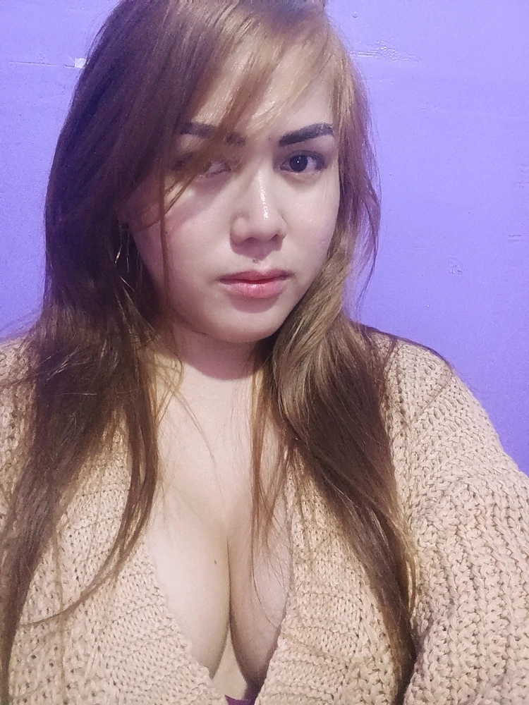 GIF uploaded by Jhoy