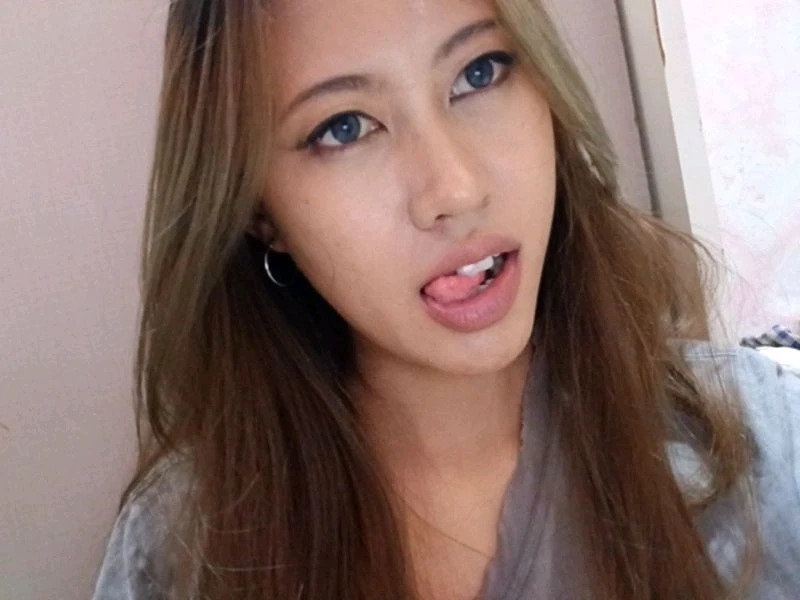 GIF diunggah dening Tina