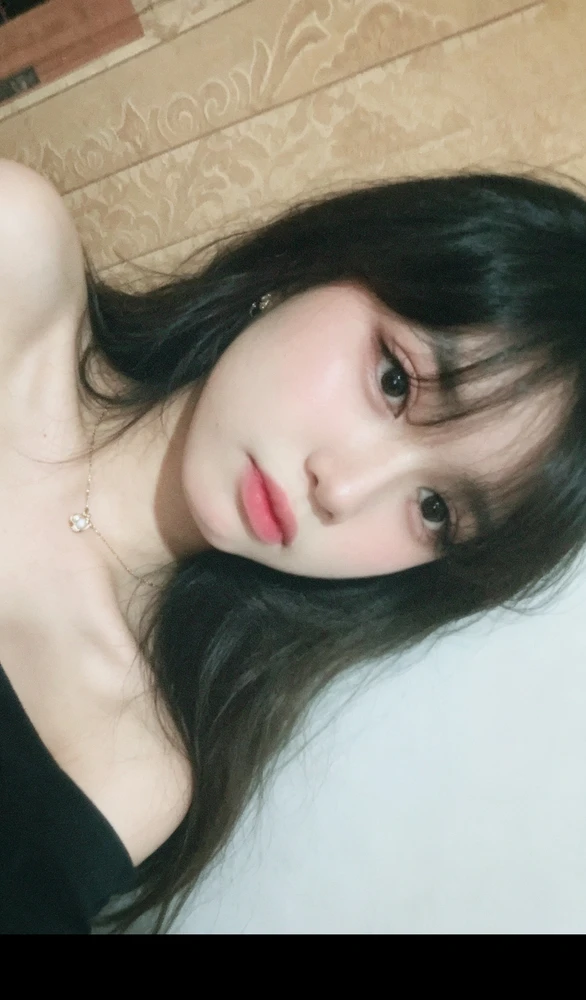 GIF da ily Lily ya loda