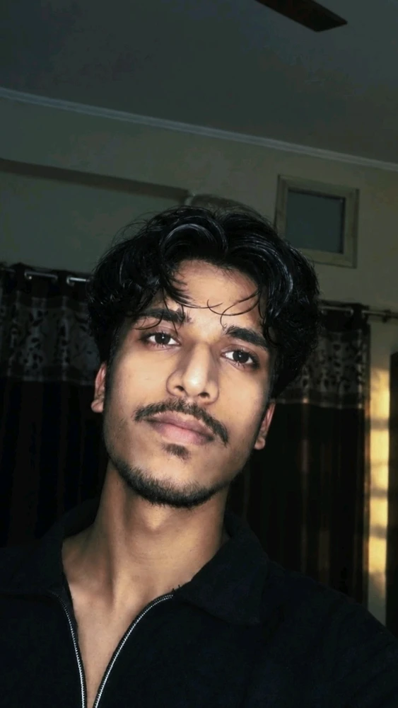 GIF opgelaai deur Himanshu