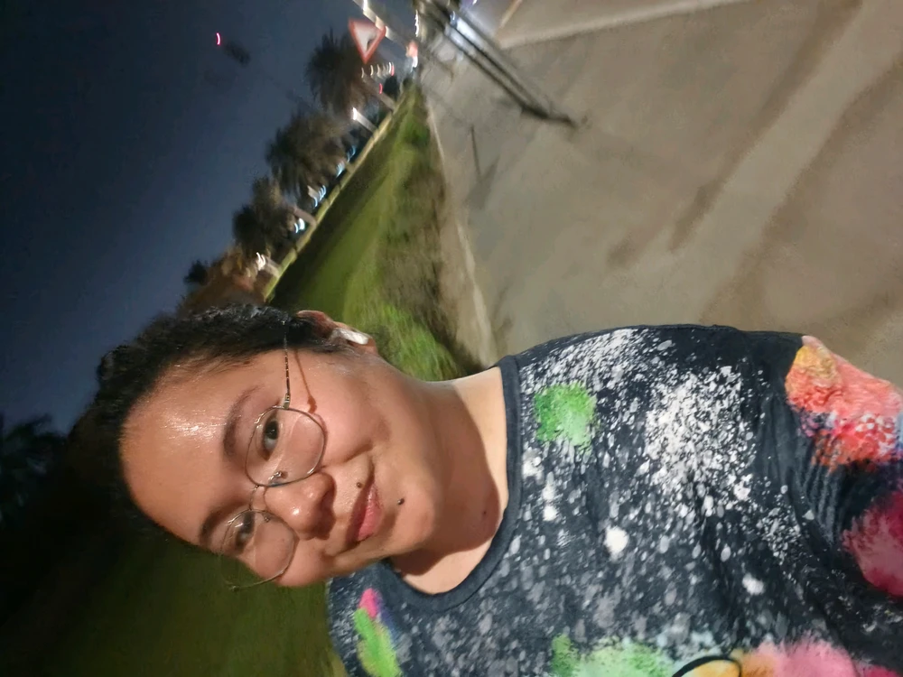 GIF uploaded by Cherry