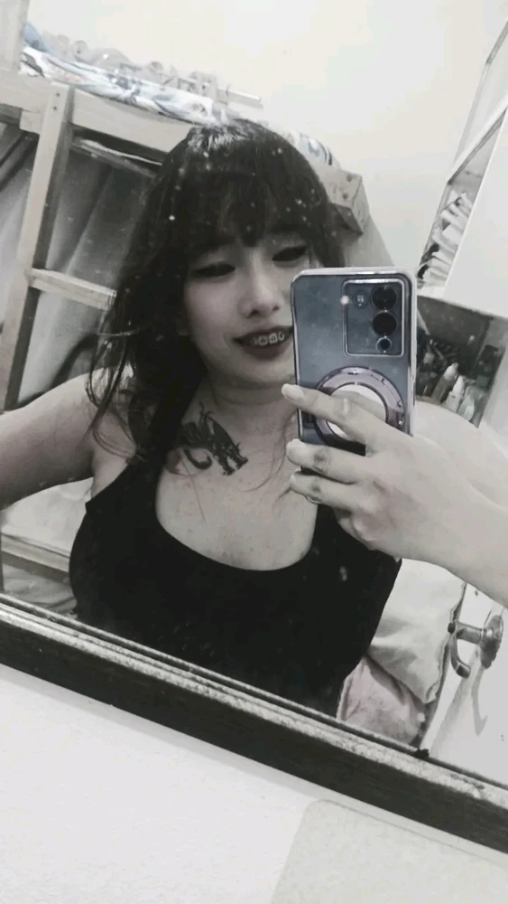 GIF pujat per Eun