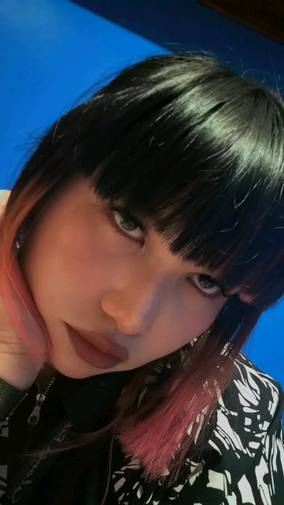GIF uploaded by Cala