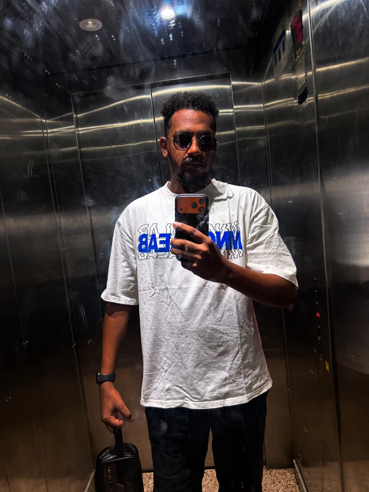 GIF uploaded by Mustafa