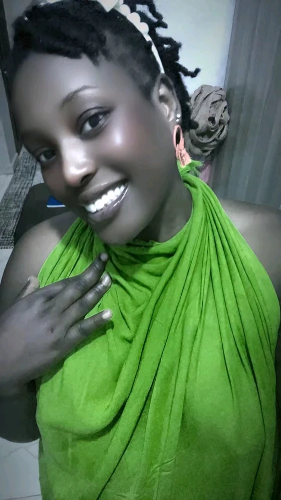 GIF uploaded by Malysa