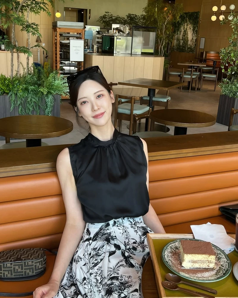 GIF uploaded by Lisa