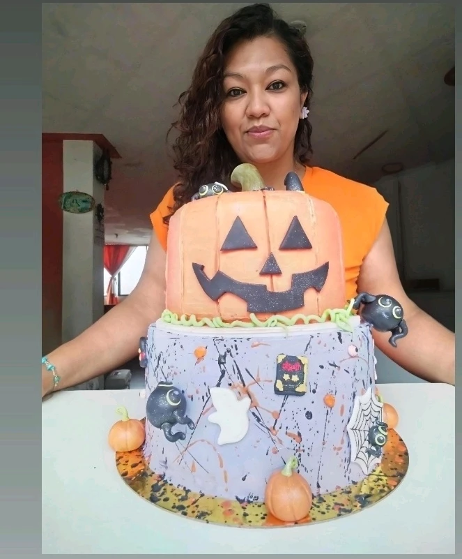 GIF uploaded by Monica