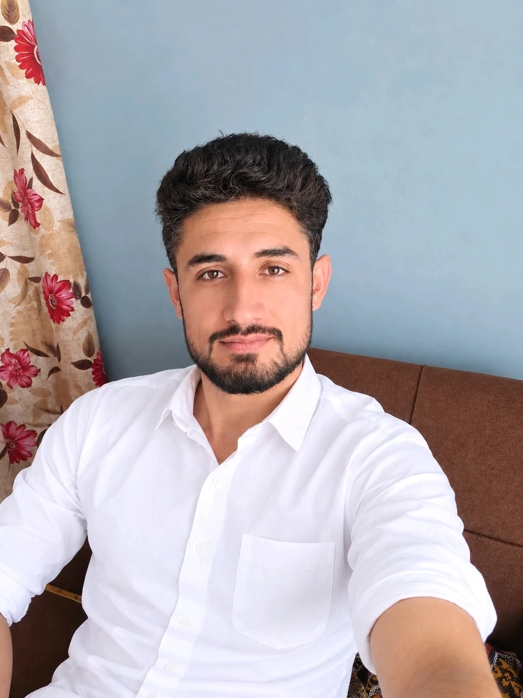 GIF uploaded by Obaid Patang