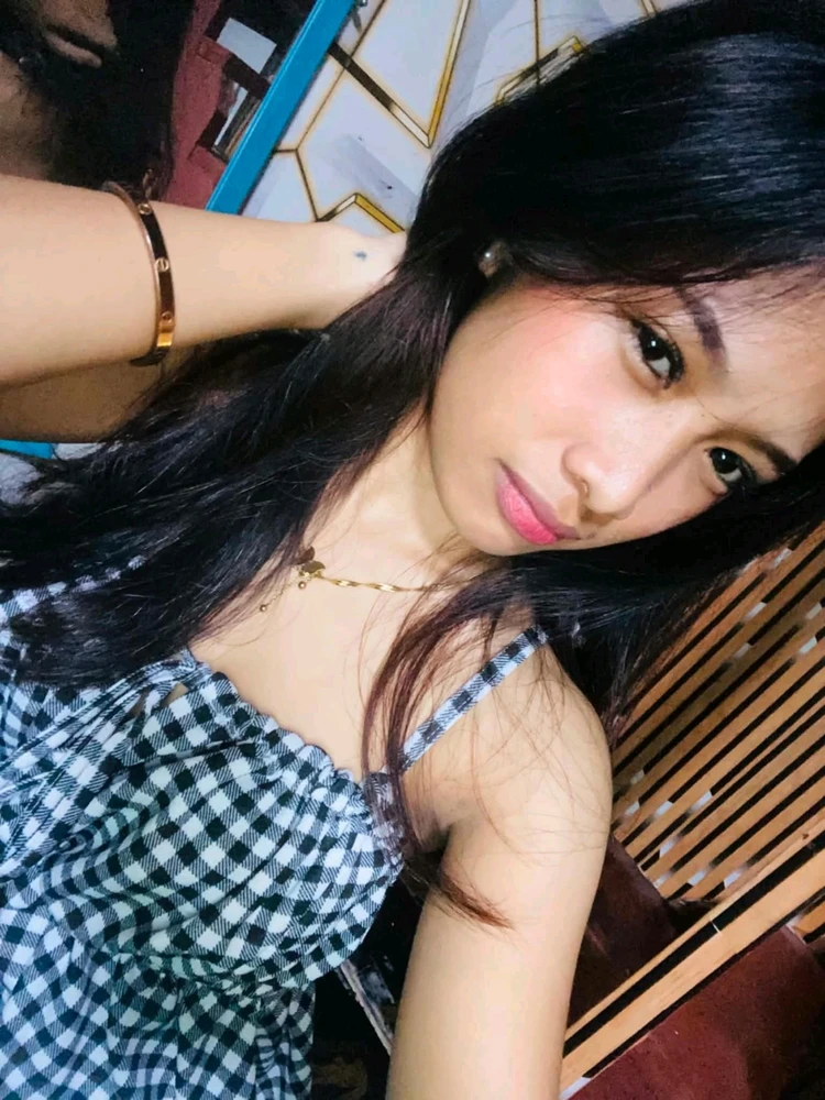 Danica আপলোড করেছে