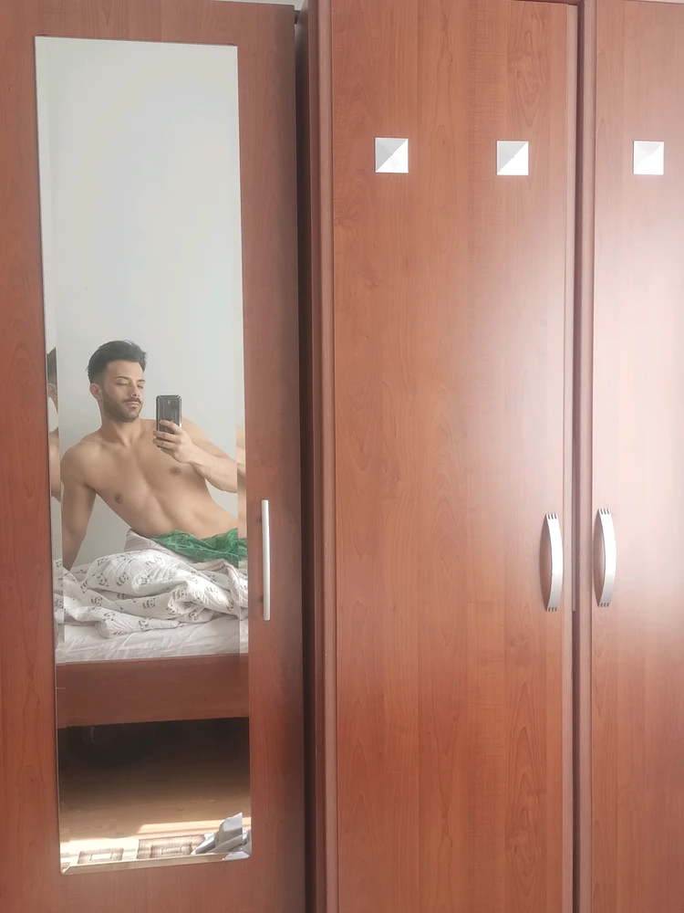 GIF-ი ატვირთა Mert-მ