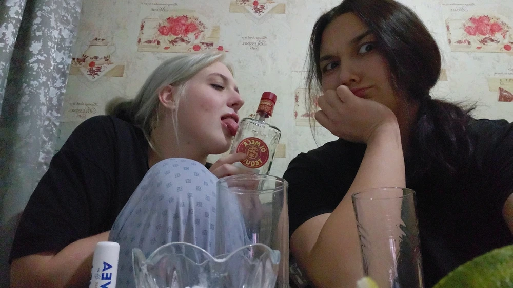 Tanya жүктөгөн сүрөт