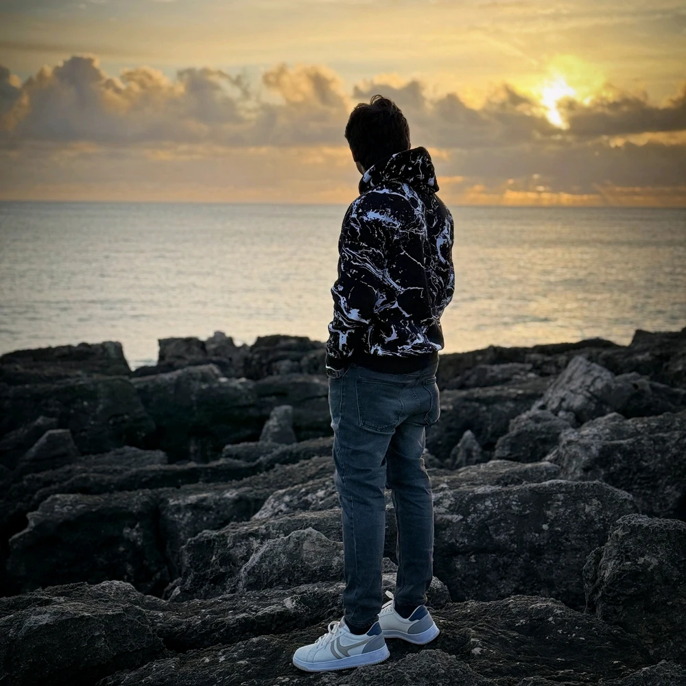 GIF wedi'i uwchlwytho gan Adib