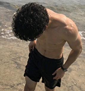 GIF augšupielādēja Shubham Sharma
