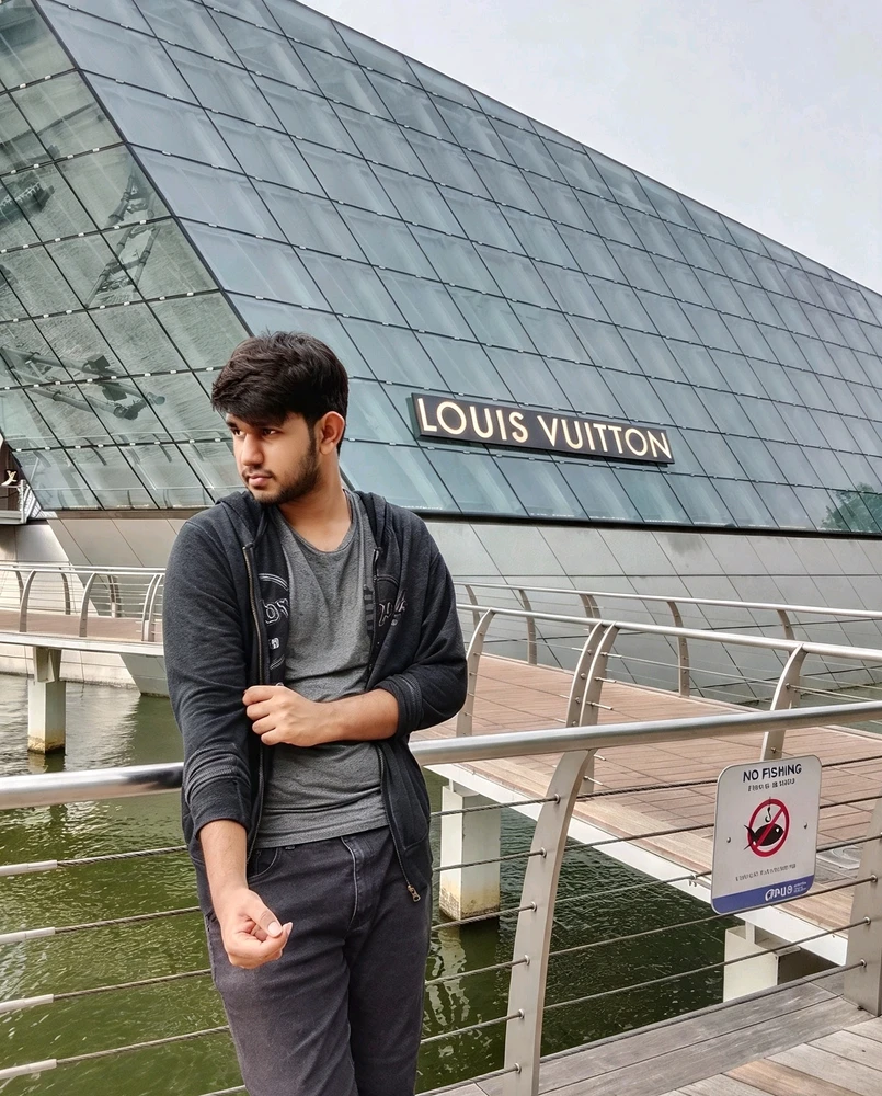 GIF uploaded by Vish
