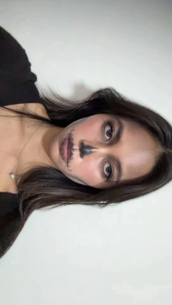 Hanah അപ്‌ലോഡ് ചെയ്ത ചിത്രം