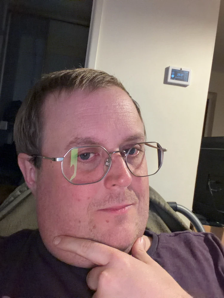 Carl 上傳的 GIF