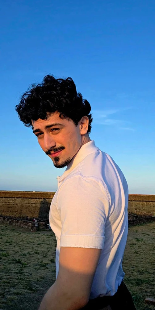 Cristian O laadis üles pildi