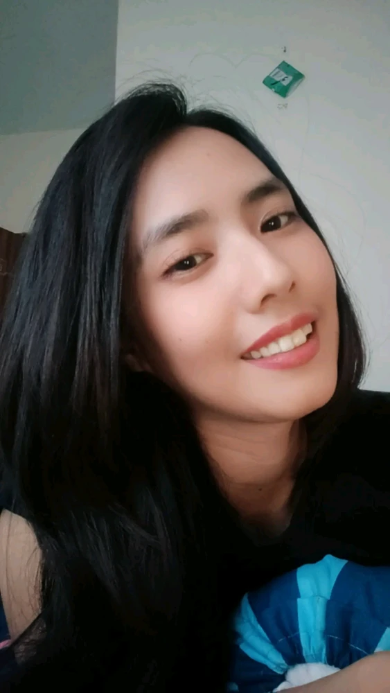 GIF nke Oliv bugoro