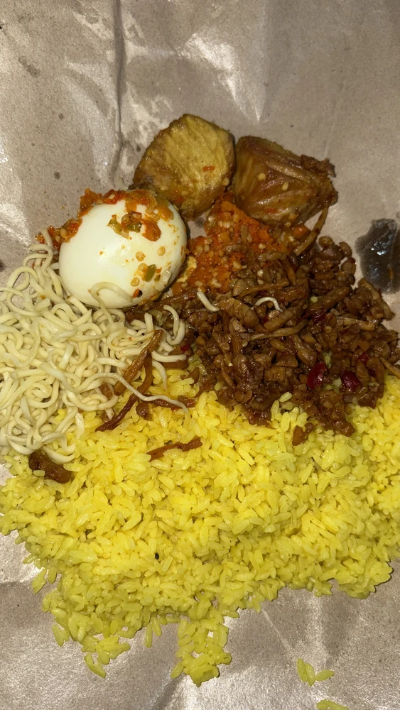 Ishusho yashyizweho na Anitaa