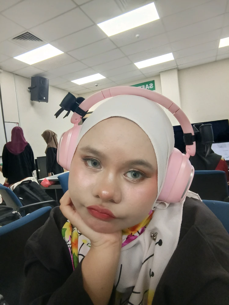 GIF uploaded by Ainul