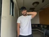 Hulagway sa profile ni Dhruv