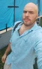 Duab profile ntawm Yuriy vas