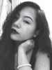 Duab profile ntawm rreneee
